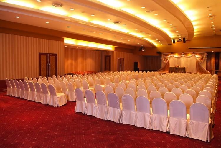 Chon Inter Hotel Csonburi Üzleti fotó