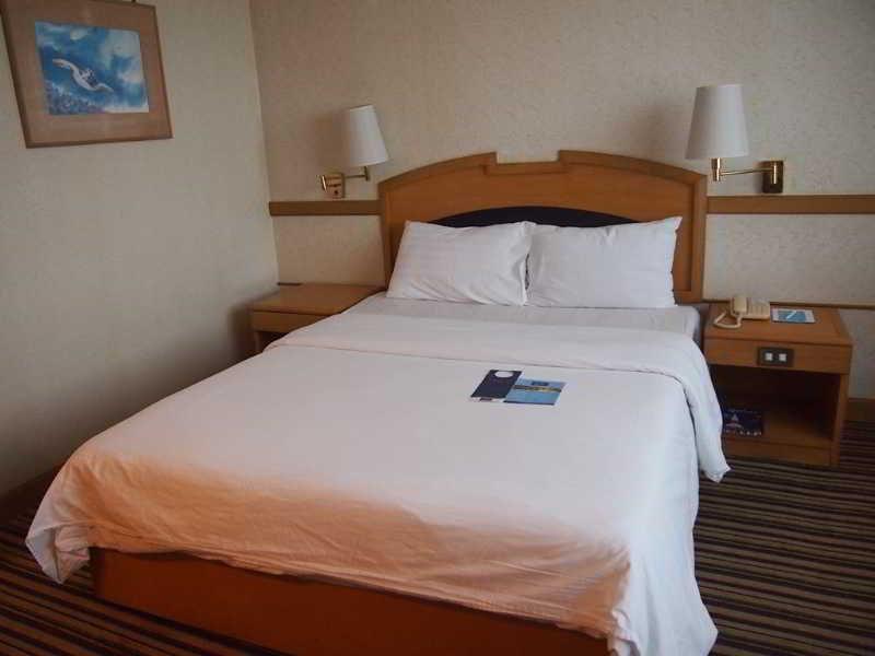 Chon Inter Hotel Csonburi Kültér fotó