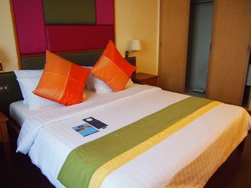 Chon Inter Hotel Csonburi Kültér fotó