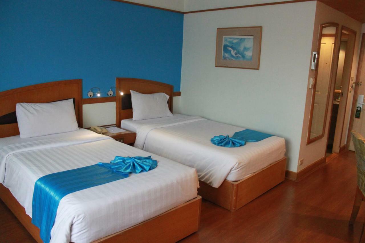 Chon Inter Hotel Csonburi Kültér fotó