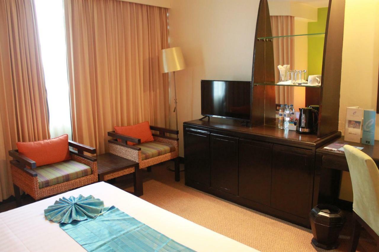 Chon Inter Hotel Csonburi Kültér fotó